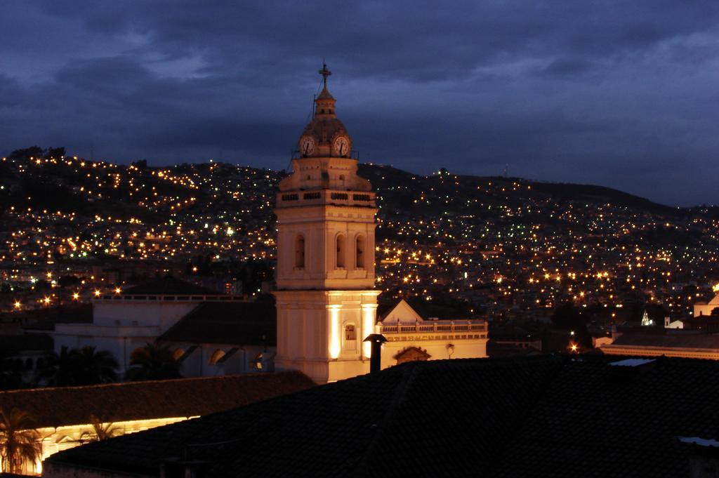 Hotel San Francisco De Кито Экстерьер фото