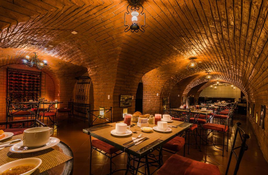 Hotel San Francisco De Кито Экстерьер фото